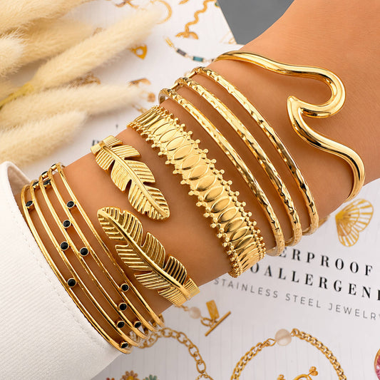 Leaves PVD Gold-Plated Steel Bracelet - Intensity